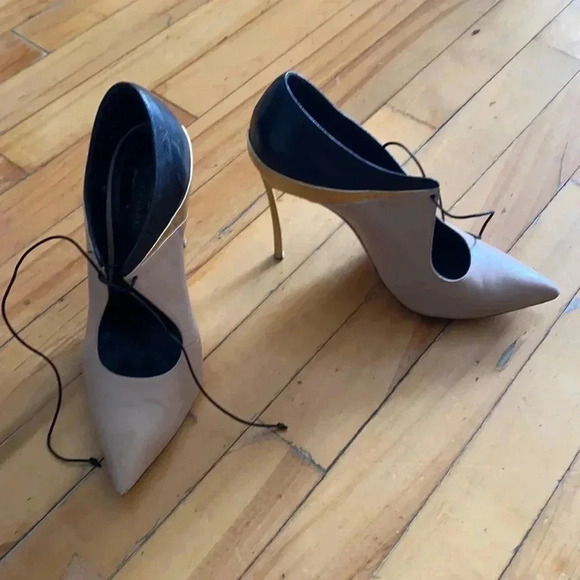 Casadei heels - Picture 1 of 13